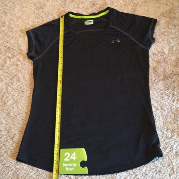 UNDER ARMOUR ladies Dri Fit Shirt - sz Med - Picture 4 of 7